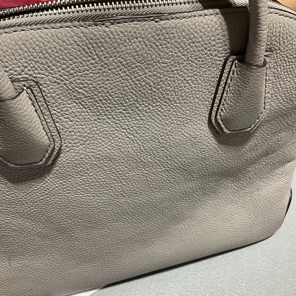 Michael Kors Leather Bag - Picture 11 of 11